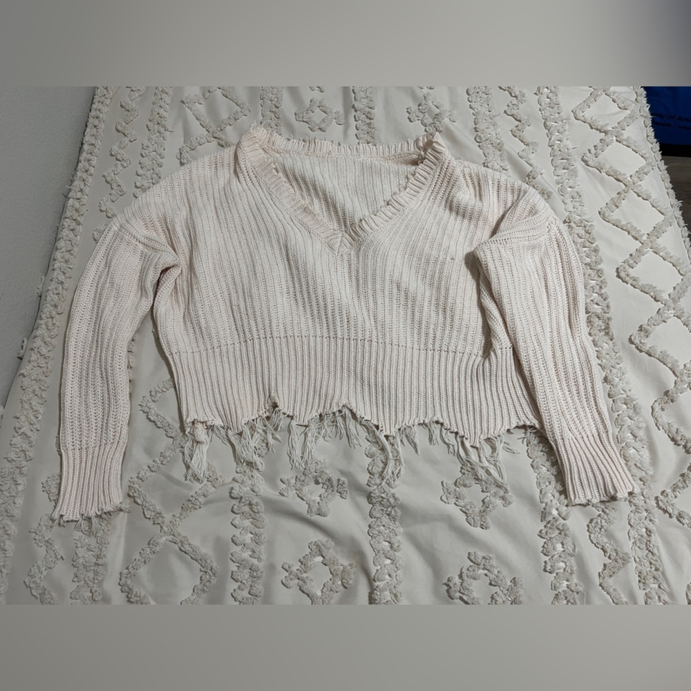 Cream V-Neck Cropped Sweater